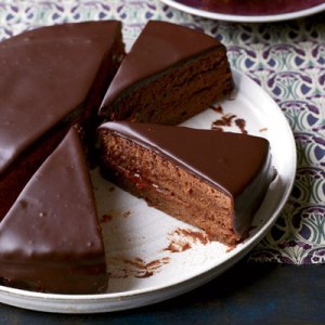sacher-torte-recipe-fw0512-xl