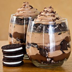 Chocolaty Cookies N Cream Parfaits